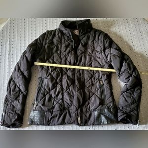 MNML puffer jacket convertible vest black